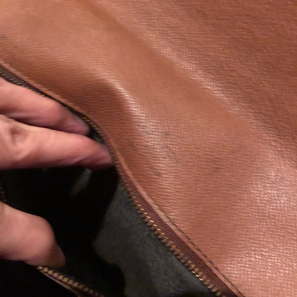 TODAY ONLY:Authentic Louis Vuitton Monceau Bag- AS IS- handle dirt signs of wear - Picture 12 of 17